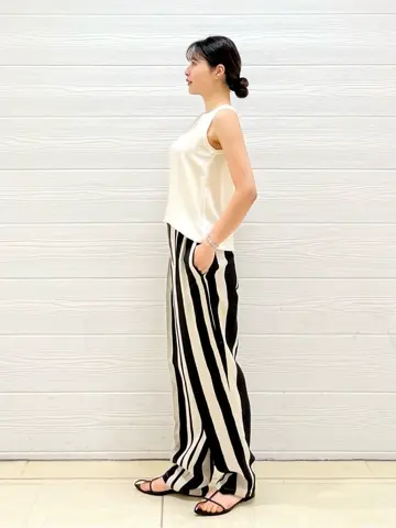 JOSEPH スタッフ コーディネート画像