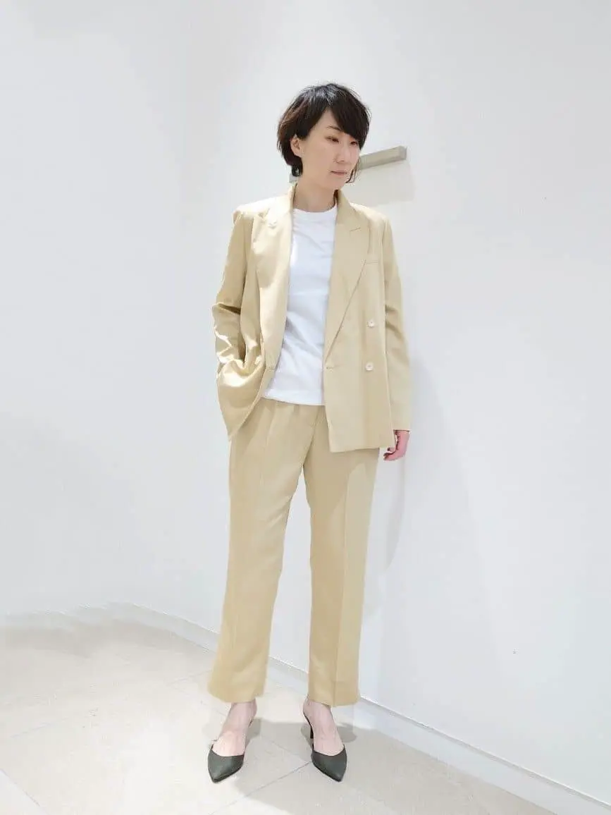 JOSEPH スタッフ コーディネート画像