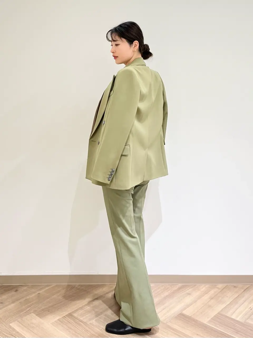 JOSEPH スタッフ コーディネート画像