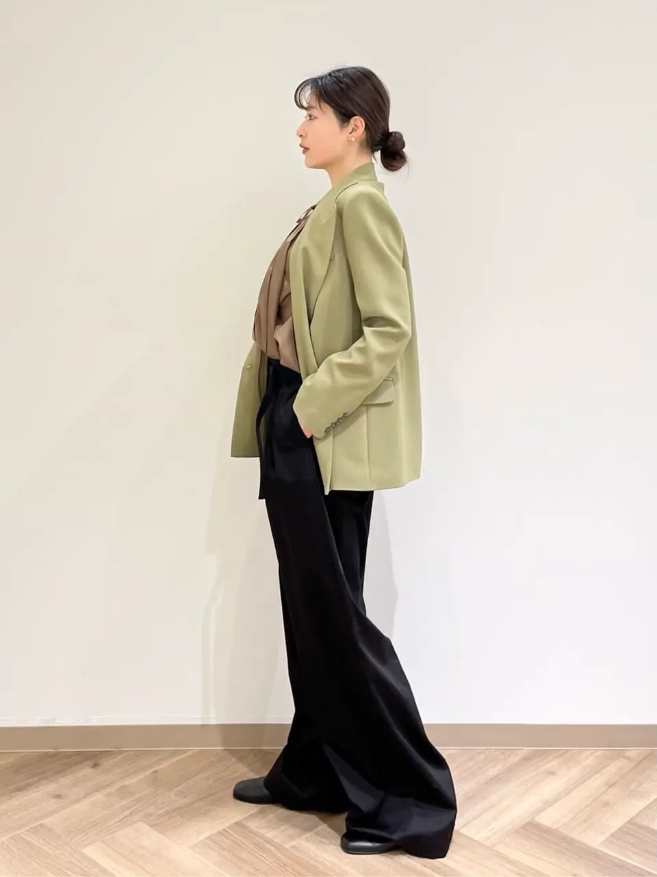 JOSEPH スタッフ コーディネート画像