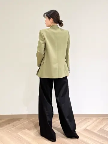 JOSEPH スタッフ コーディネート画像