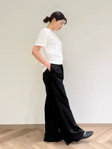 JOSEPH スタッフ コーディネート画像