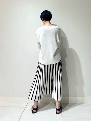 JOSEPH スタッフ コーディネート画像