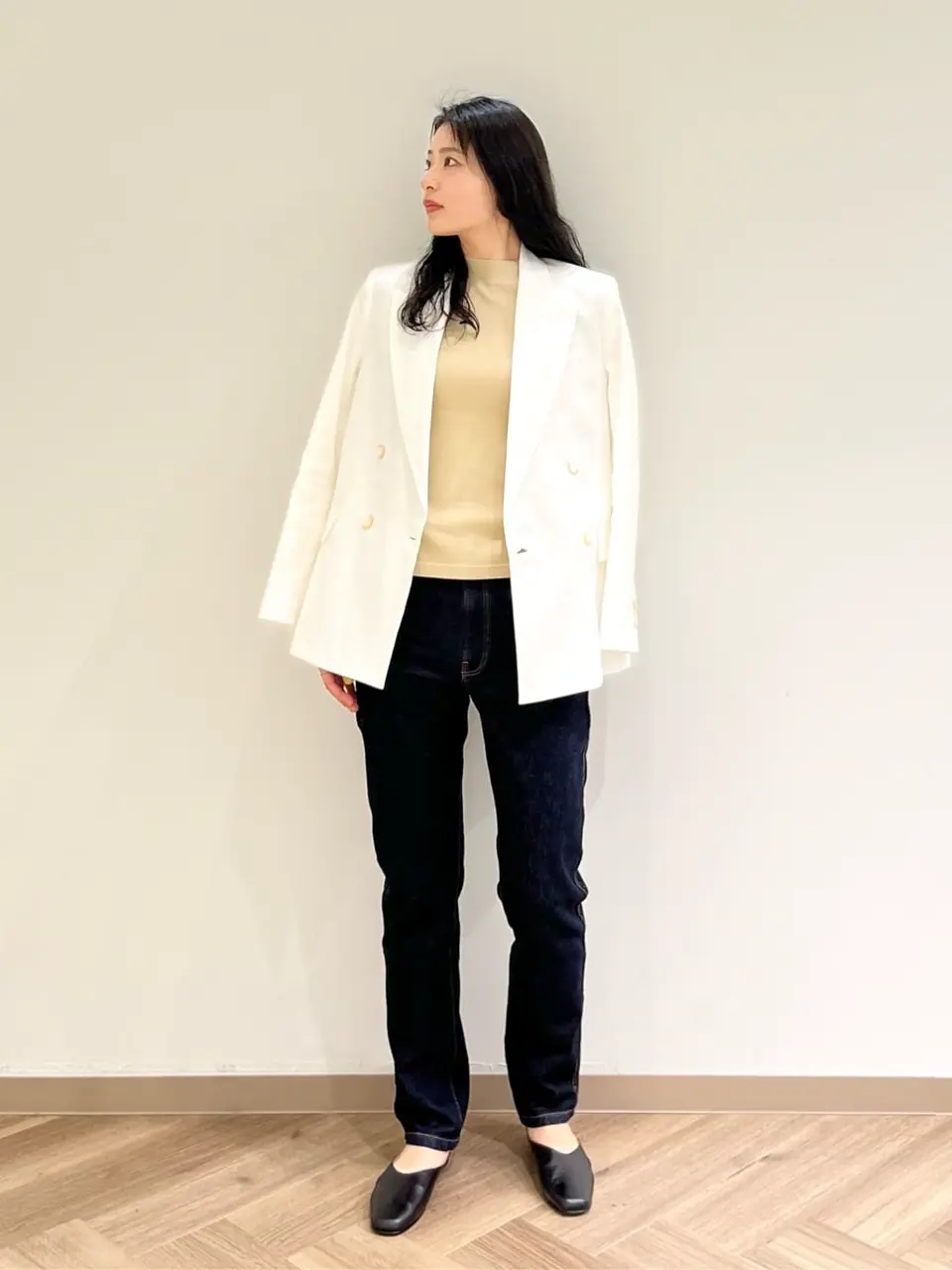 JOSEPH スタッフ コーディネート画像