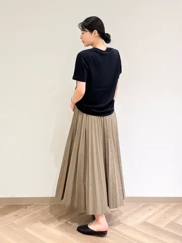 JOSEPH スタッフ コーディネート画像