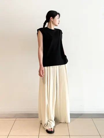 JOSEPH スタッフ コーディネート画像