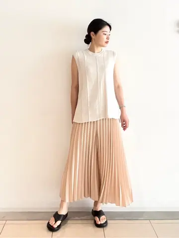 JOSEPH スタッフ コーディネート画像