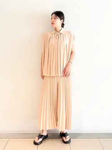 JOSEPH スタッフ コーディネート画像