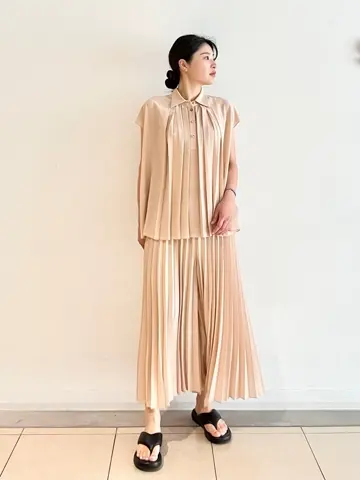 JOSEPH スタッフ コーディネート画像