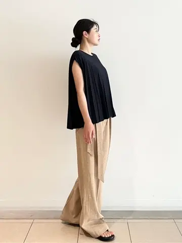 JOSEPH スタッフ コーディネート画像