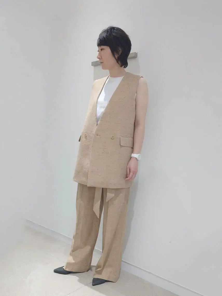 JOSEPH スタッフ コーディネート画像