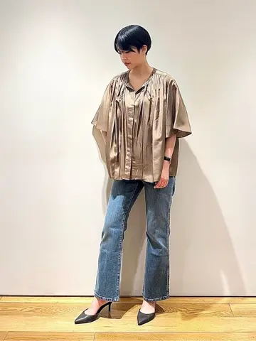 JOSEPH スタッフ コーディネート画像