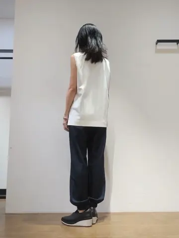 JOSEPH スタッフ コーディネート画像