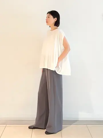 JOSEPH スタッフ コーディネート画像