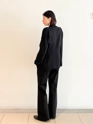 JOSEPH スタッフ コーディネート画像