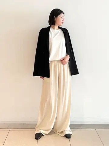 JOSEPH スタッフ コーディネート画像