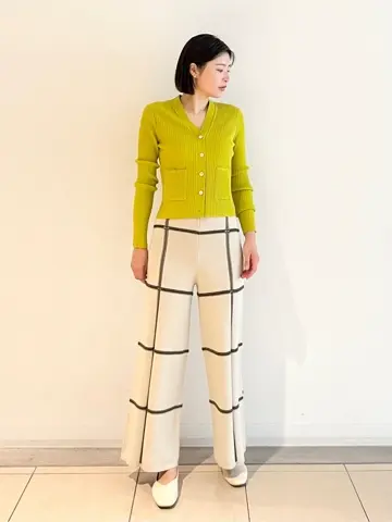 JOSEPH スタッフ コーディネート画像