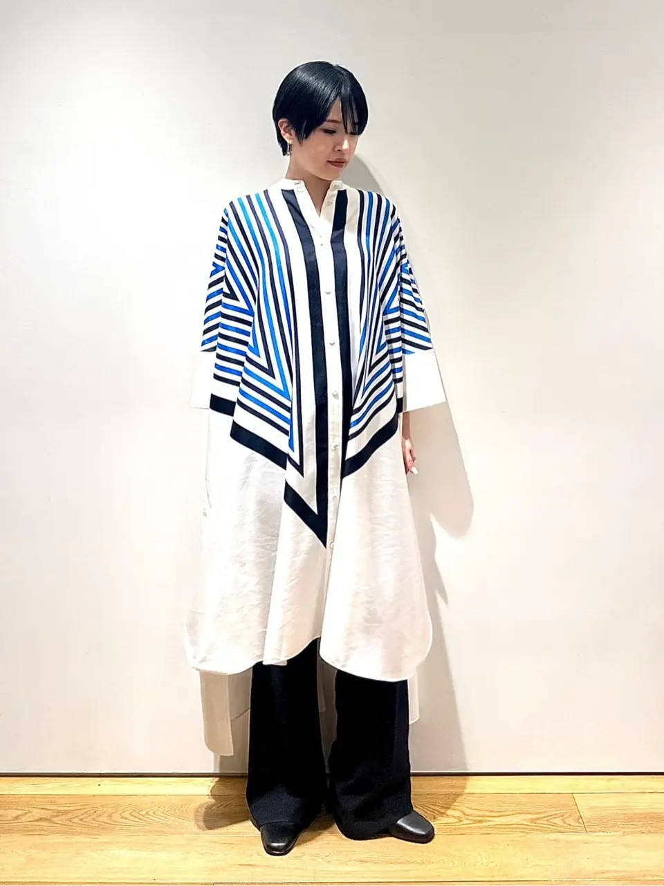 JOSEPH スタッフ コーディネート画像