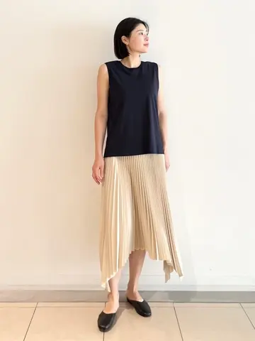 JOSEPH スタッフ コーディネート画像