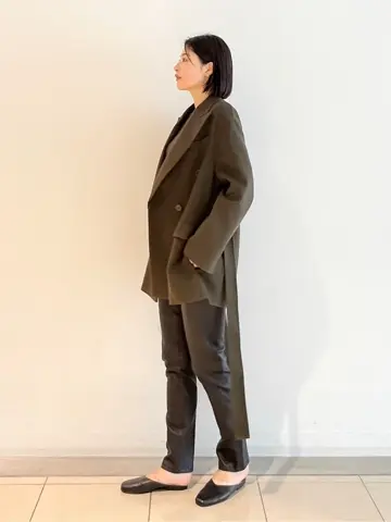 JOSEPH スタッフ コーディネート画像