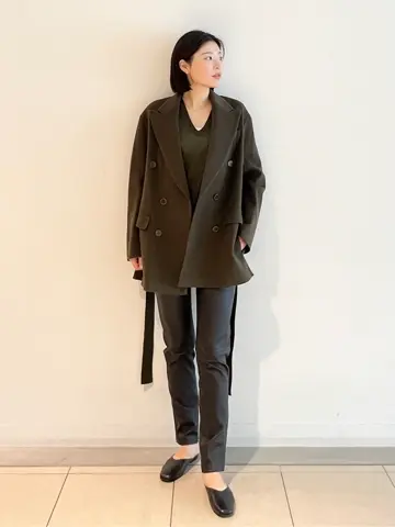 JOSEPH スタッフ コーディネート画像