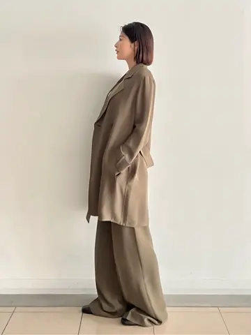 JOSEPH スタッフ コーディネート画像