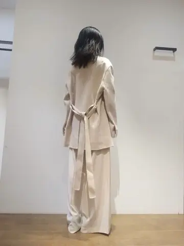 JOSEPH スタッフ コーディネート画像