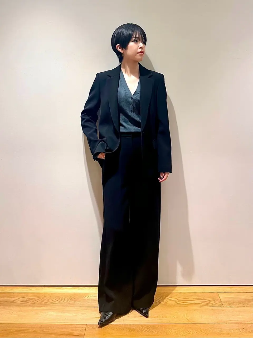 JOSEPH スタッフ コーディネート画像