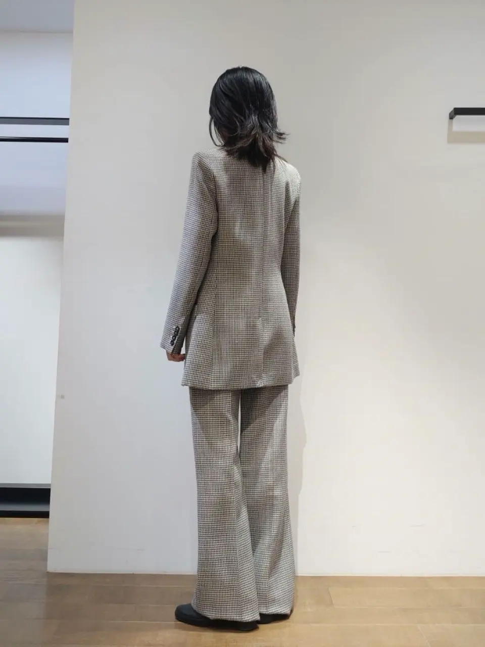 JOSEPH スタッフ コーディネート画像