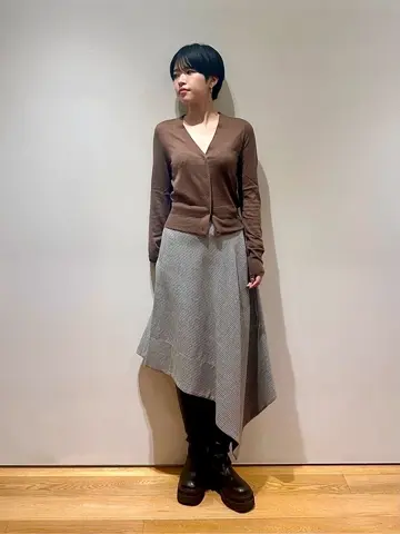 JOSEPH スタッフ コーディネート画像