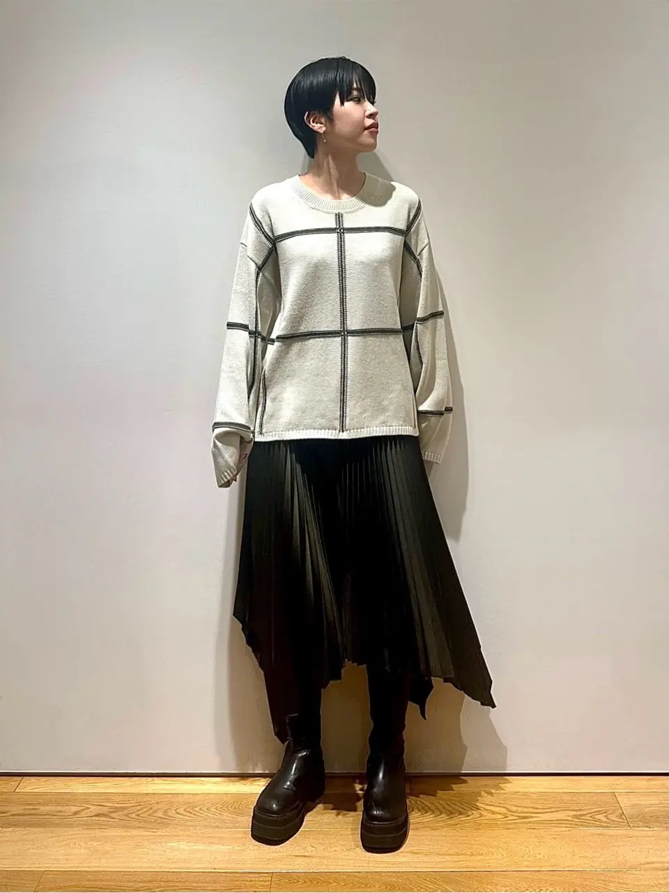 JOSEPH スタッフ コーディネート画像