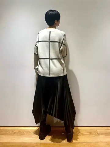 JOSEPH スタッフ コーディネート画像