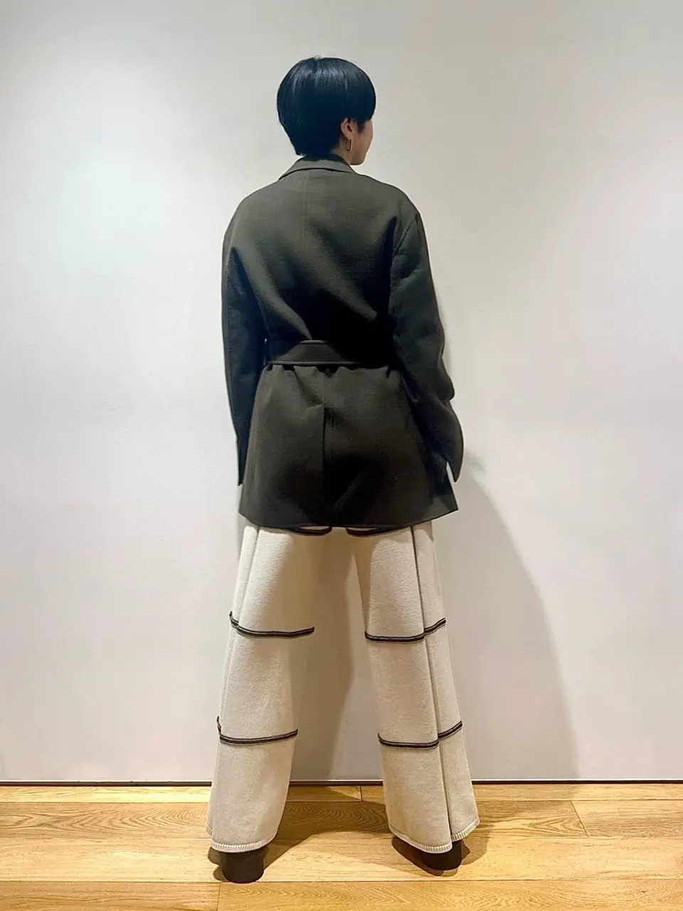 JOSEPH スタッフ コーディネート画像