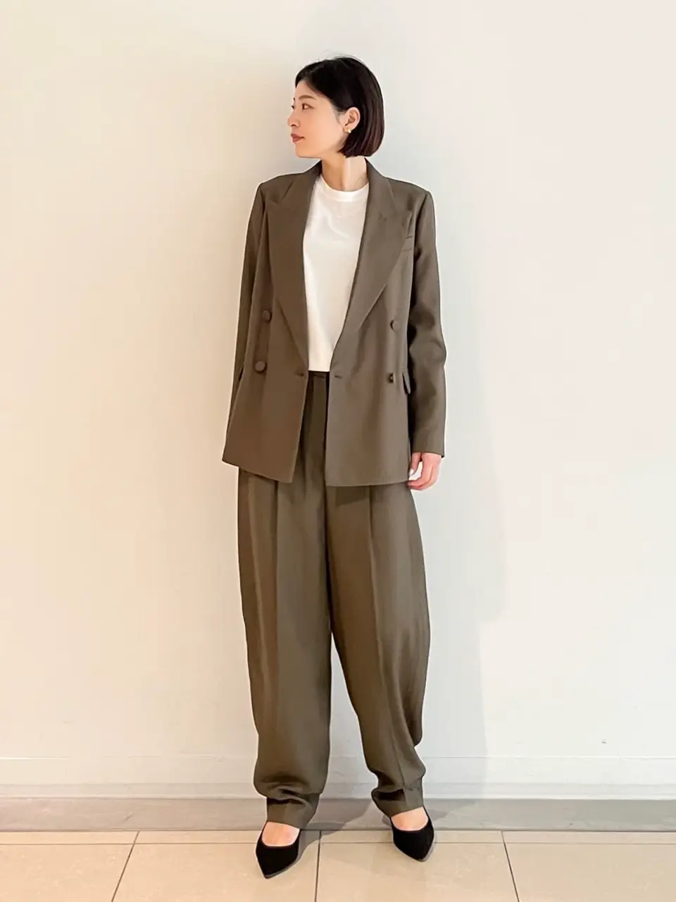 JOSEPH スタッフ コーディネート画像