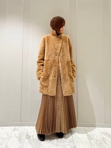 JOSEPH スタッフ コーディネート画像