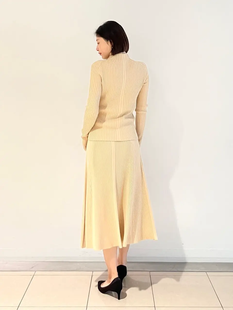 JOSEPH スタッフ コーディネート画像