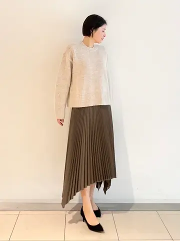 JOSEPH スタッフ コーディネート画像