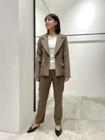 JOSEPH 小田 コーディネート画像