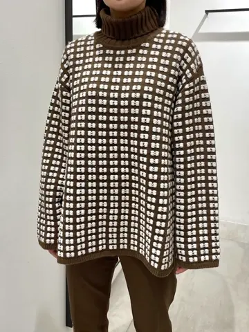 JOSEPH 小田 コーディネート画像