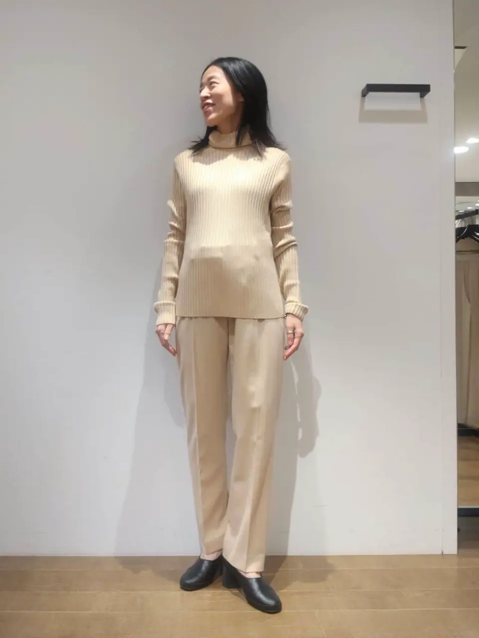 JOSEPH スタッフ コーディネート画像