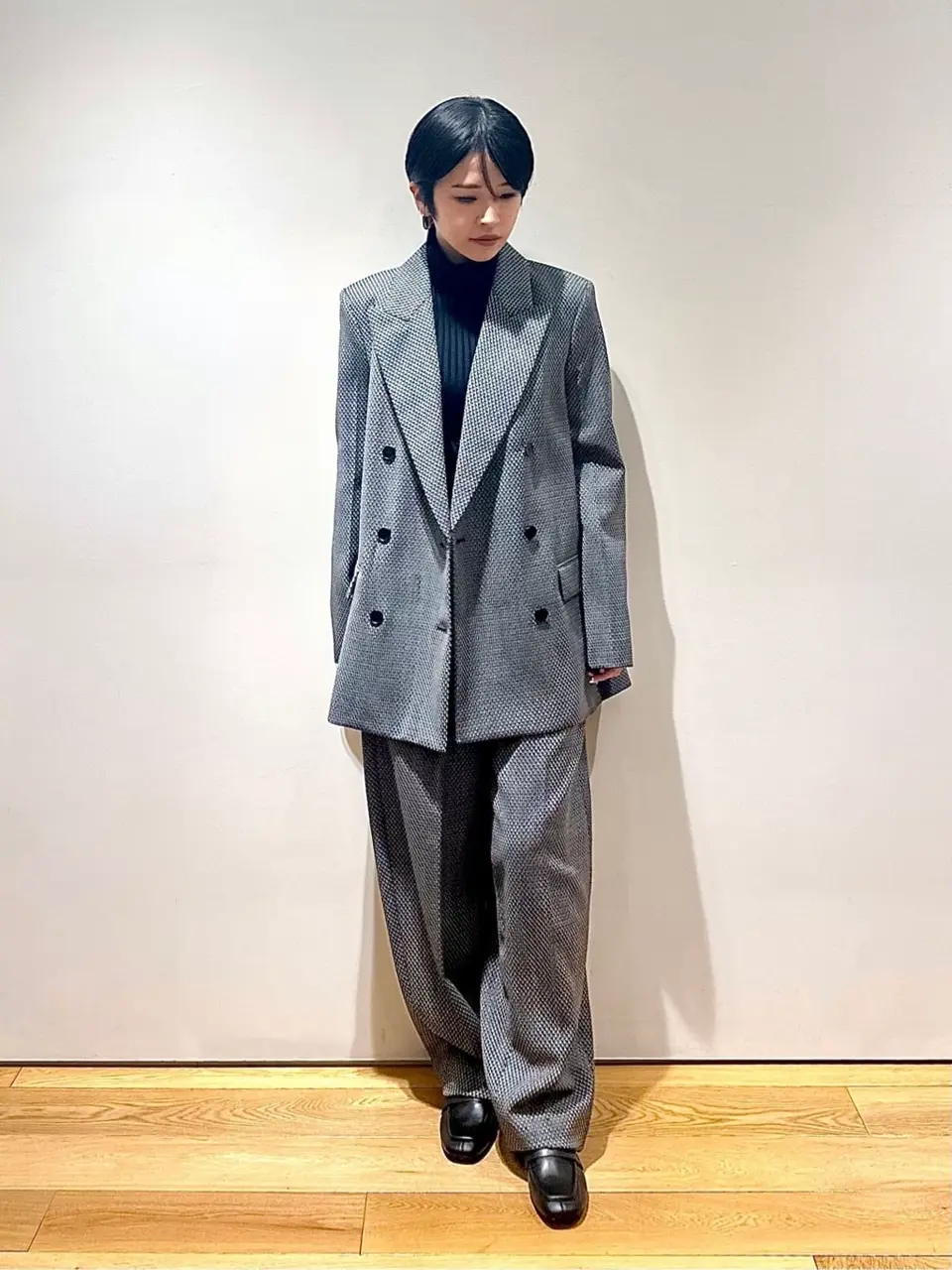 JOSEPH スタッフ コーディネート画像