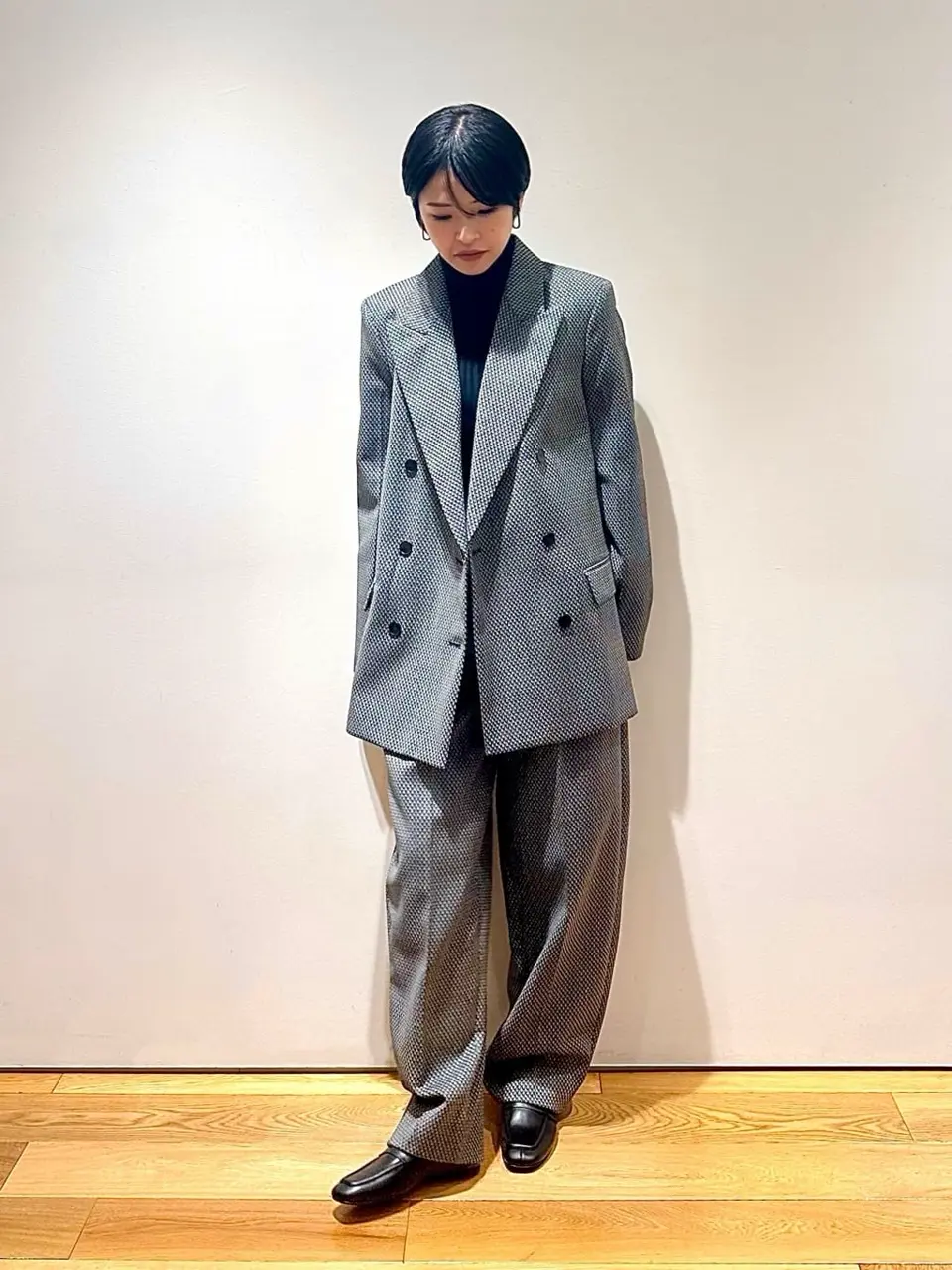 JOSEPH スタッフ コーディネート画像