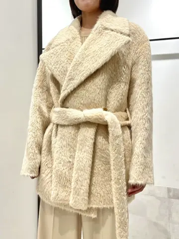 JOSEPH 小田 コーディネート画像