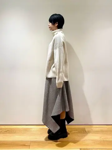 JOSEPH スタッフ コーディネート画像