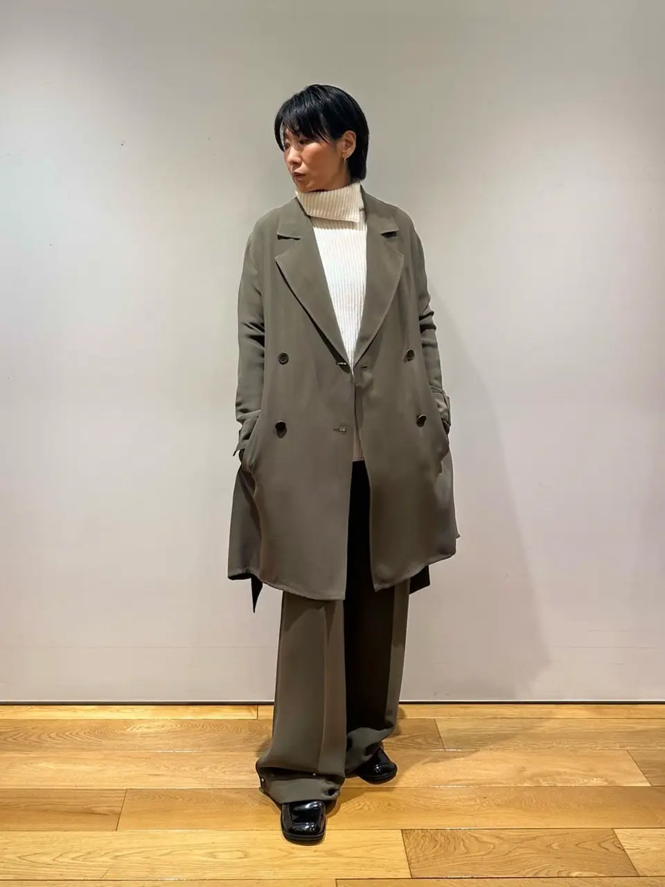 JOSEPH スタッフ コーディネート画像