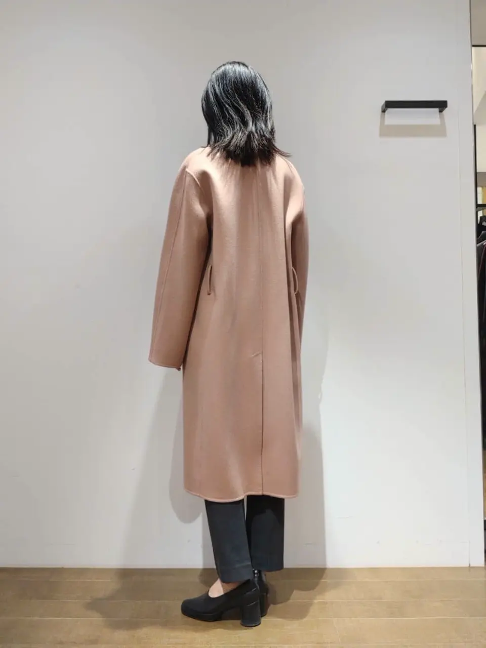 JOSEPH スタッフ コーディネート画像