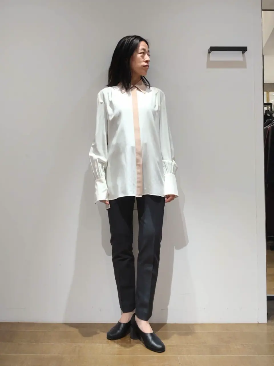 JOSEPH スタッフ コーディネート画像