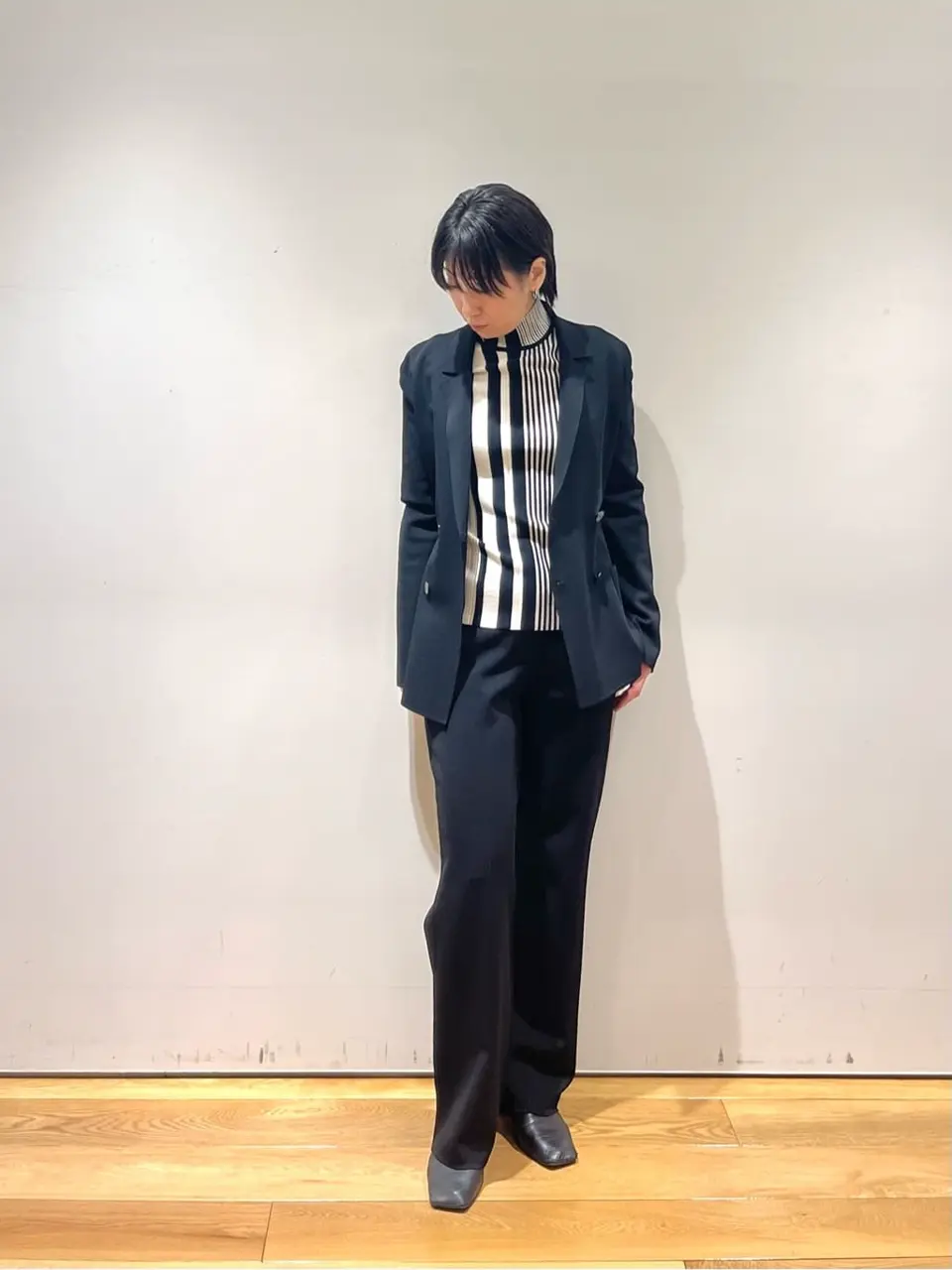 JOSEPH スタッフ コーディネート画像