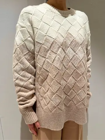 JOSEPH スタッフ コーディネート画像