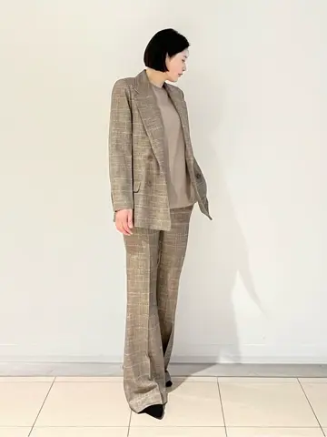 JOSEPH スタッフ コーディネート画像